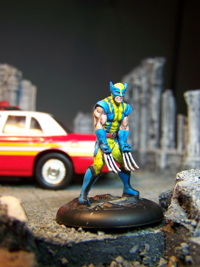 marvel-universe-miniature-wolverine-02