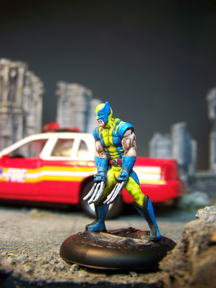 marvel-universe-miniature-wolverine-03